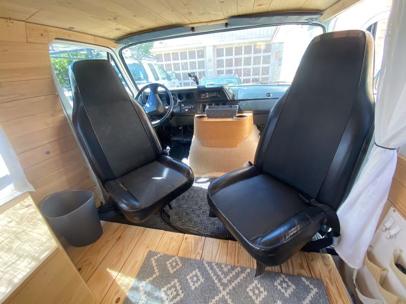 Picture 3/21 of a Price Drop! 1990 Dodge B2500 Camper Van for sale in Portland, Oregon