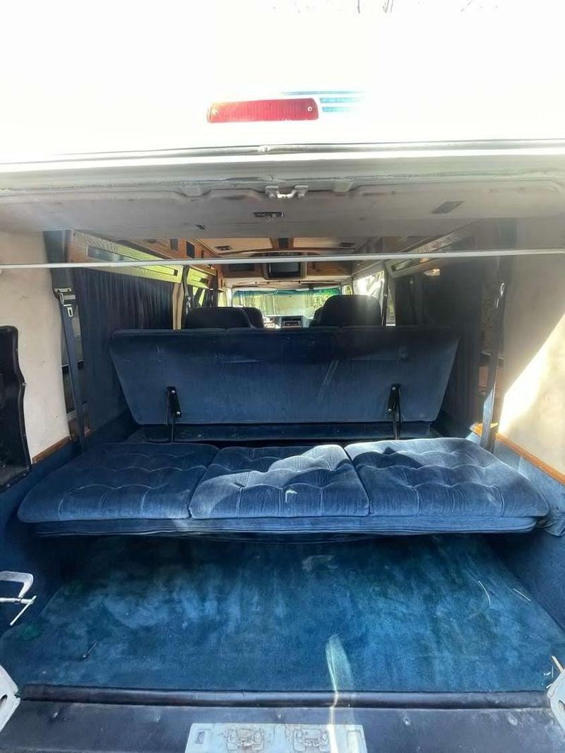 Picture 4/10 of a 1993 Chevrolet G20 (automatic)  for sale in Los Angeles, California