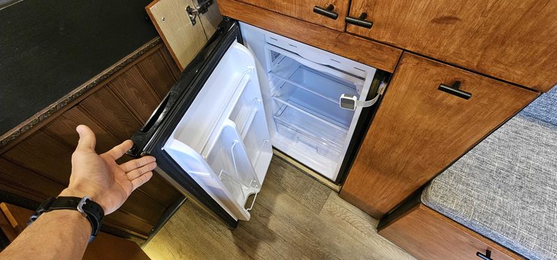 Picture 2/9 of a ​2018 ProMaster Custom Build | NEW ENGINE | 4-Season Off-Gri for sale in Nashville, Tennessee