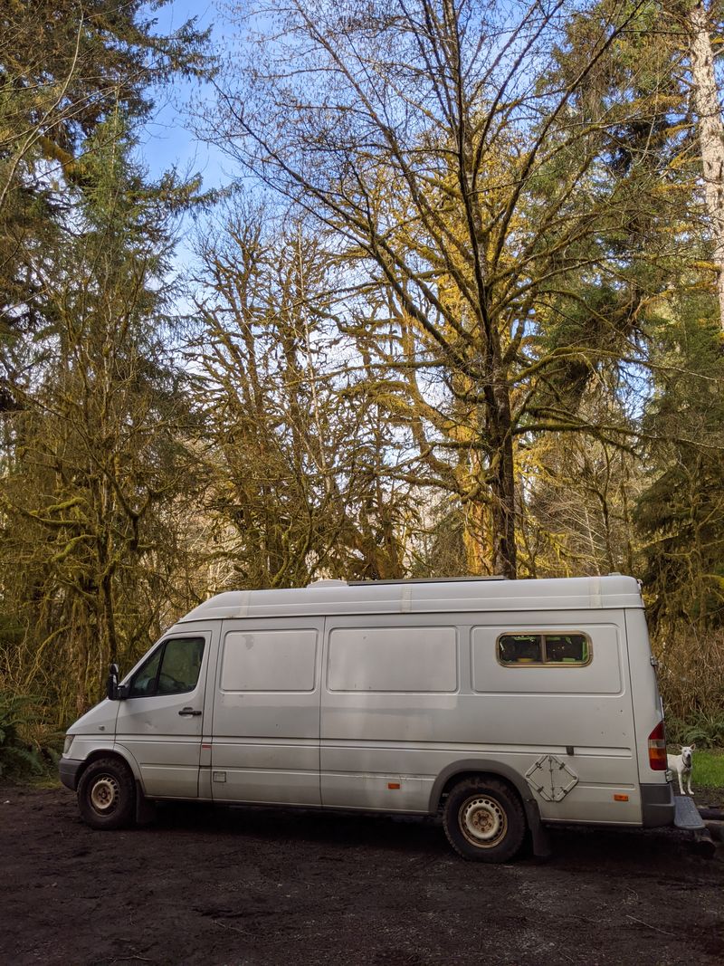 Picture 3/21 of a 2006 2500 Sprinter Camper Van for sale in Seattle, Washington