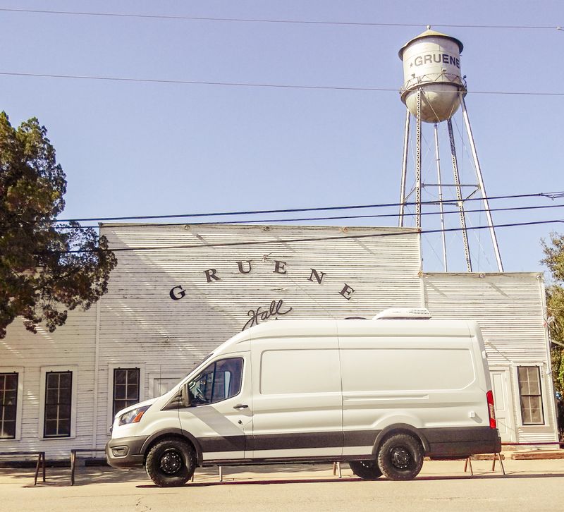 Picture 1/11 of a 2021 Ford Transit 250 AWD for sale in New Braunfels, Texas