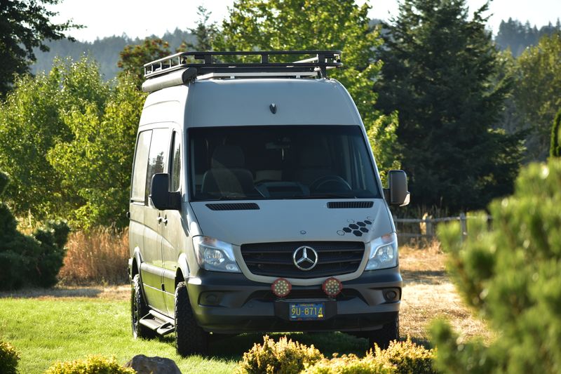 Picture 4/27 of a 2014 Mercedes Sprinter 2500 Hightop for sale in Hood River, Oregon