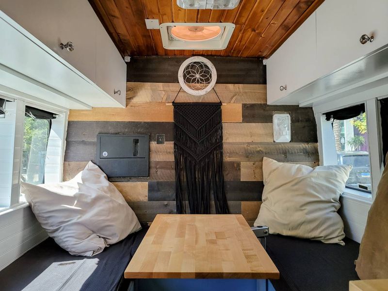 Picture 4/16 of a 2017 RAM Promaster 2500 Converted Camper Van With High Roofs for sale in Woodland Hills, California