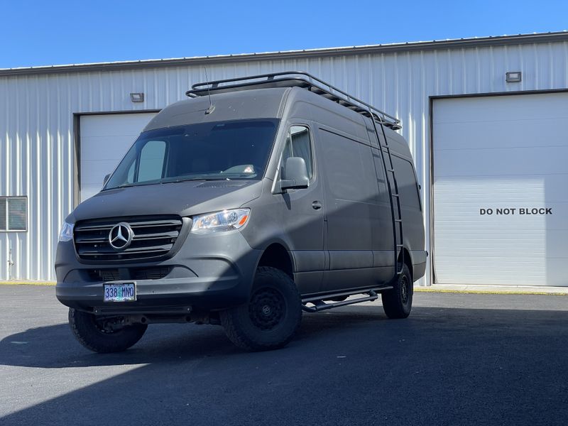 Picture 4/18 of a 2020 Sprinter 2500 170 4x4 for sale in Hood River, Oregon