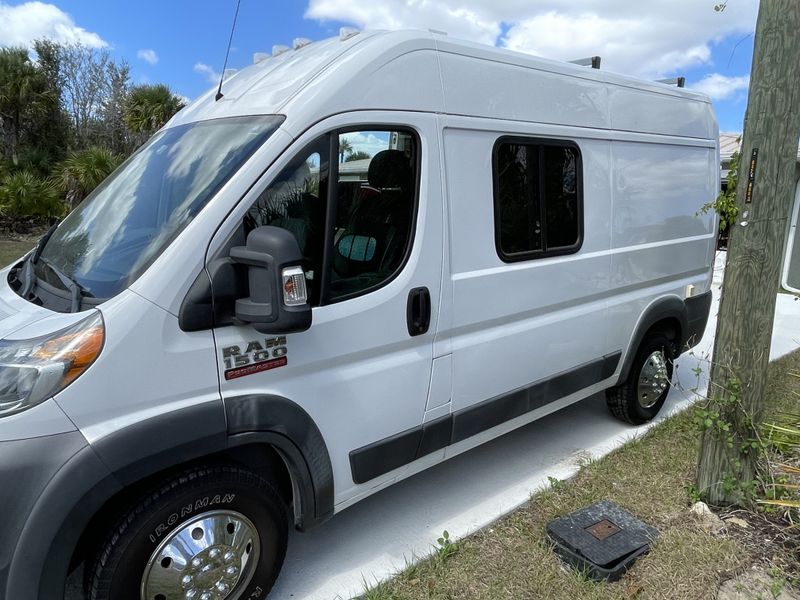 Picture 1/21 of a 2015 RAM Promaster 1500 High Top (SALE IS PENDING) for sale in Labelle, Florida