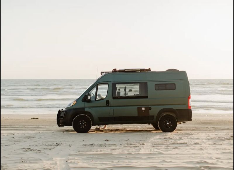 Picture 3/10 of a Converted 2020 Ram Promaster 1500 for sale in Ventura, California