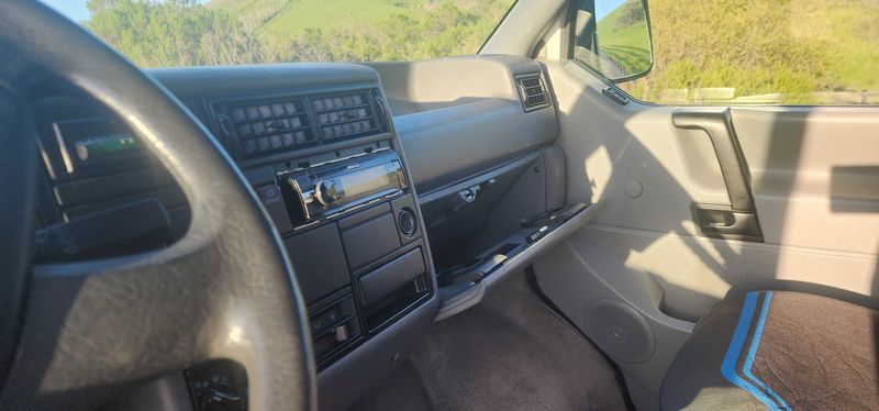 Picture 4/11 of a 1995 VW WINNEBAGO EUROVAN POP TOP CAMPER for sale in Gilroy, California