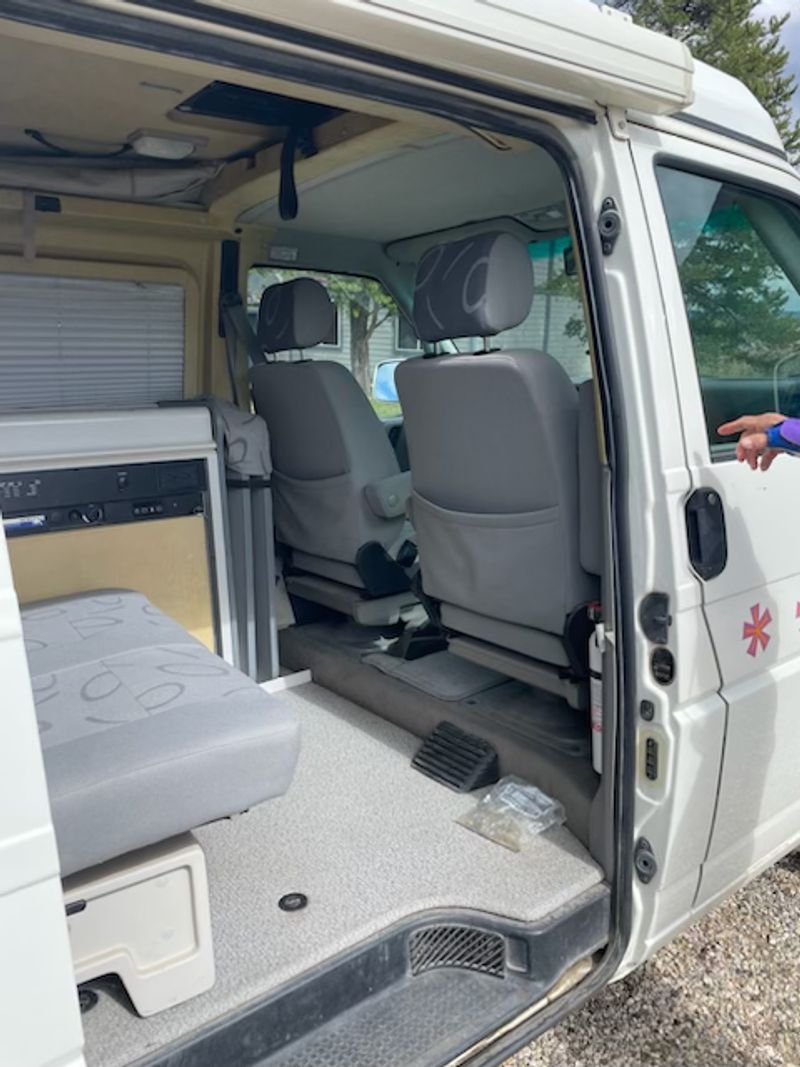 Picture 4/9 of a 2000 VW Euro Camper for sale in West Yellowstone, Montana