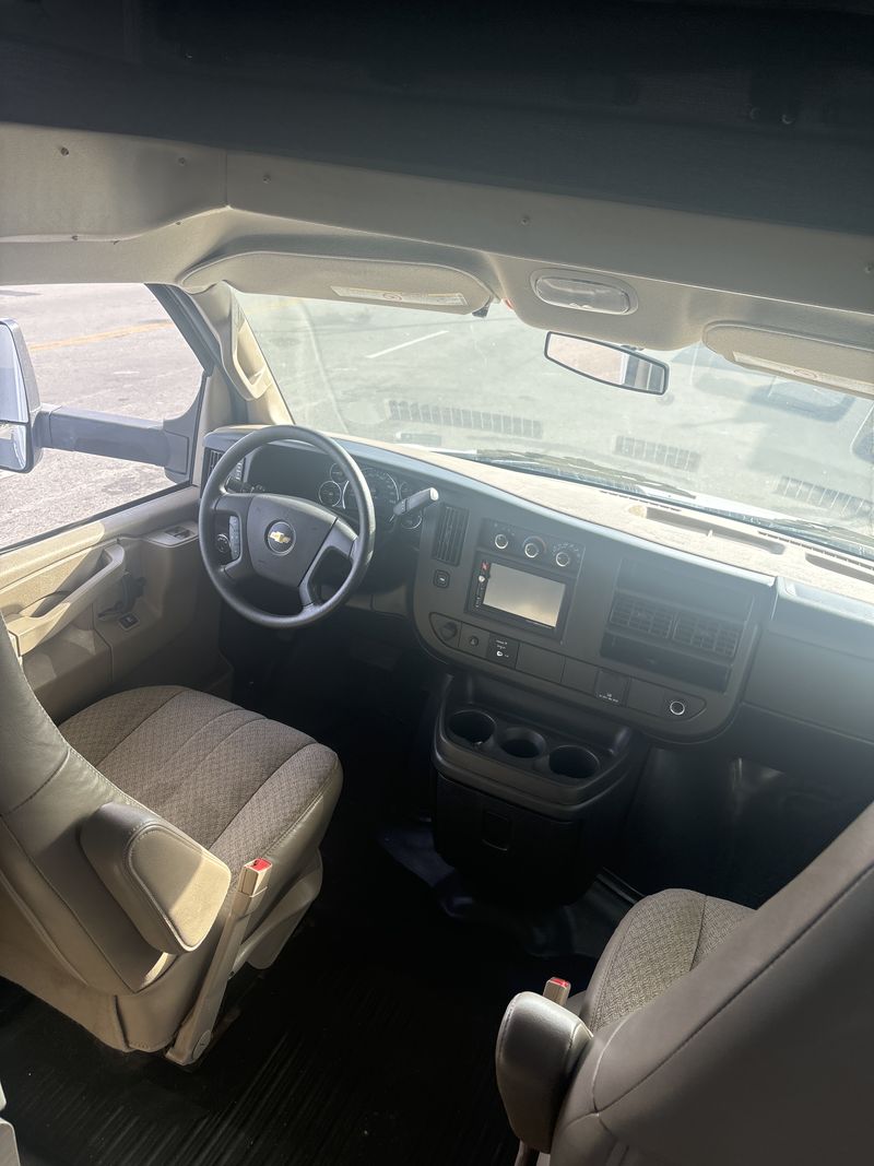 Picture 5/9 of a 2024 Conquest - Gulf Stream Conquest 6237LE for sale in Compton, California