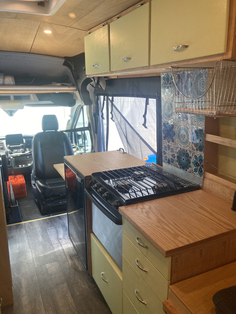Picture 5/10 of a 2020 Ford Transit perfect for digital nomad life! for sale in Salem, Oregon