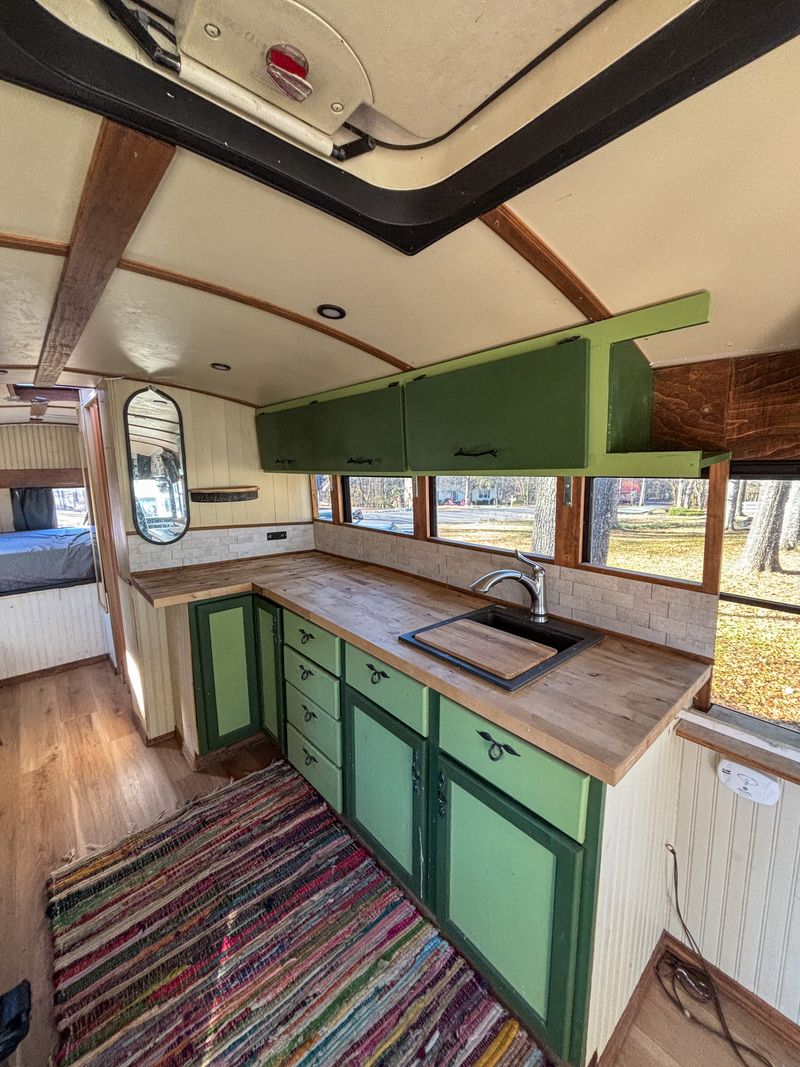 Picture 4/20 of a 2002 International 3800 for sale in Hendersonville, Tennessee