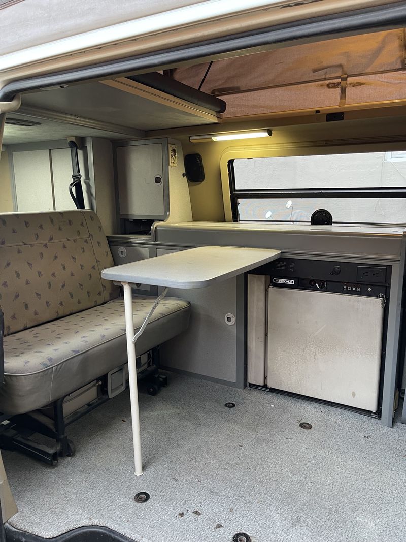 Picture 2/10 of a 1997 Volkswagen eurovan camper for sale in Orlando, Florida