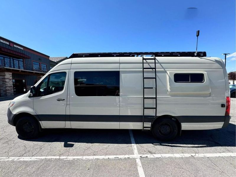 Picture 3/45 of a Mercedes Benz Sprinter 2500 for sale in Salt Lake City, Utah