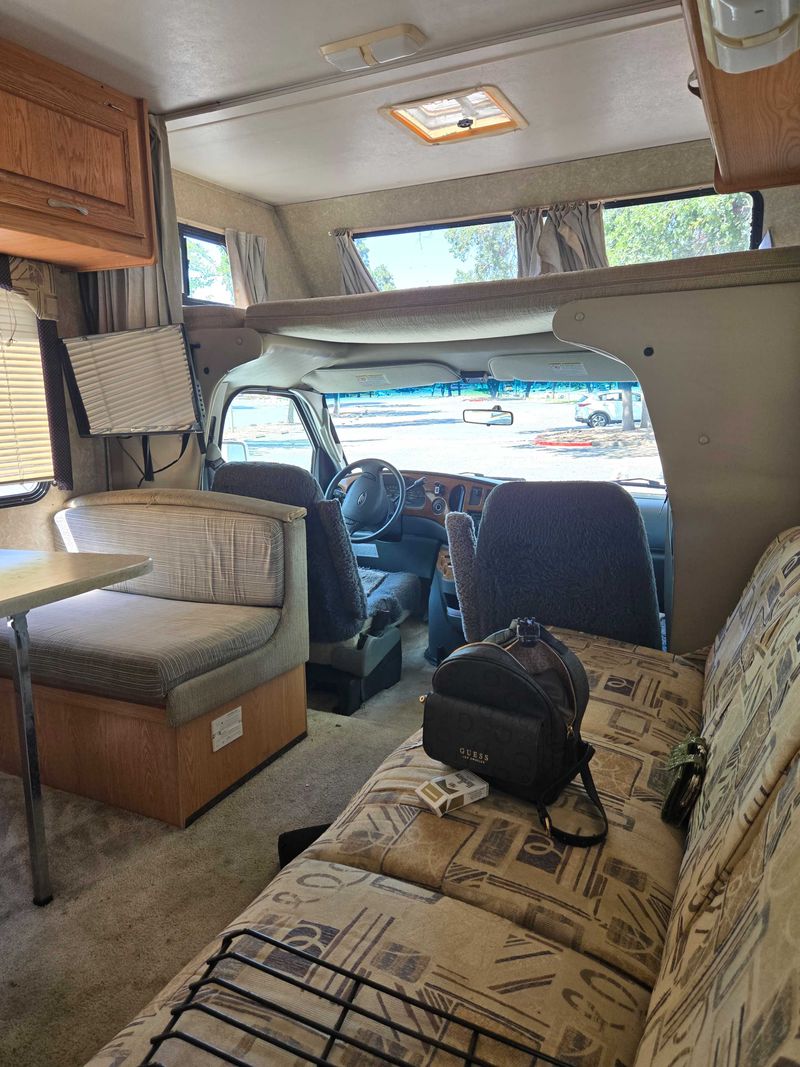 Picture 2/10 of a 2007 F450 4 wind clean title, amenities, Obo for sale in Sacramento, California