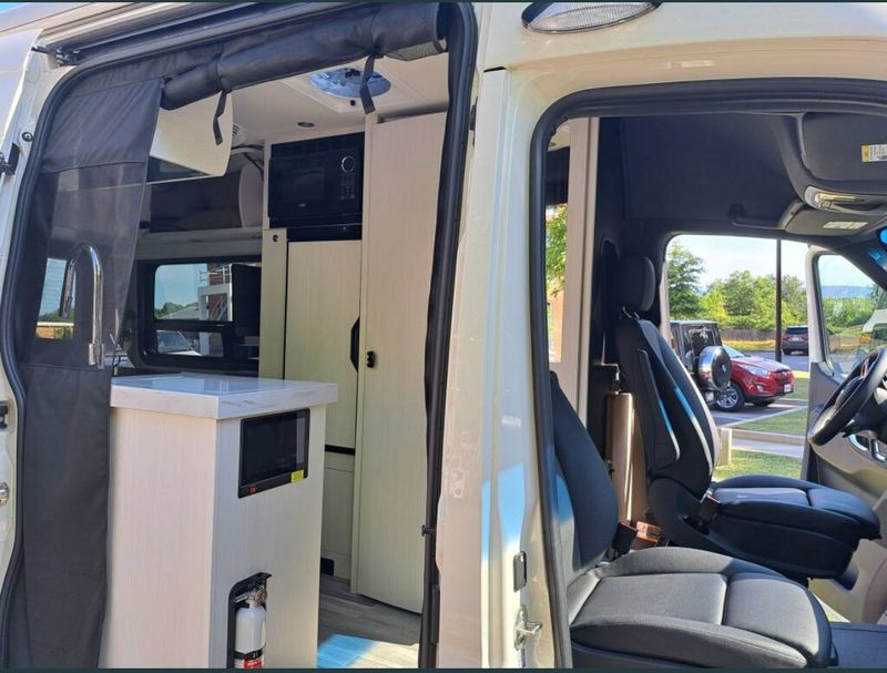 Picture 4/24 of a 2023 Pleasureway Ascent TS - Excellent Condition! for sale in Cedartown, Georgia