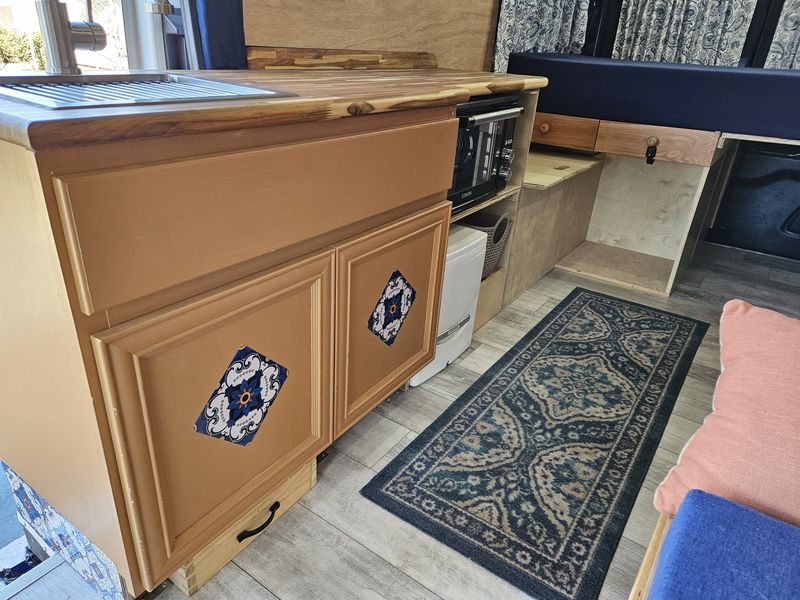 Picture 5/25 of a CONVERTED FORD TRANSIT  for sale in Davis, California