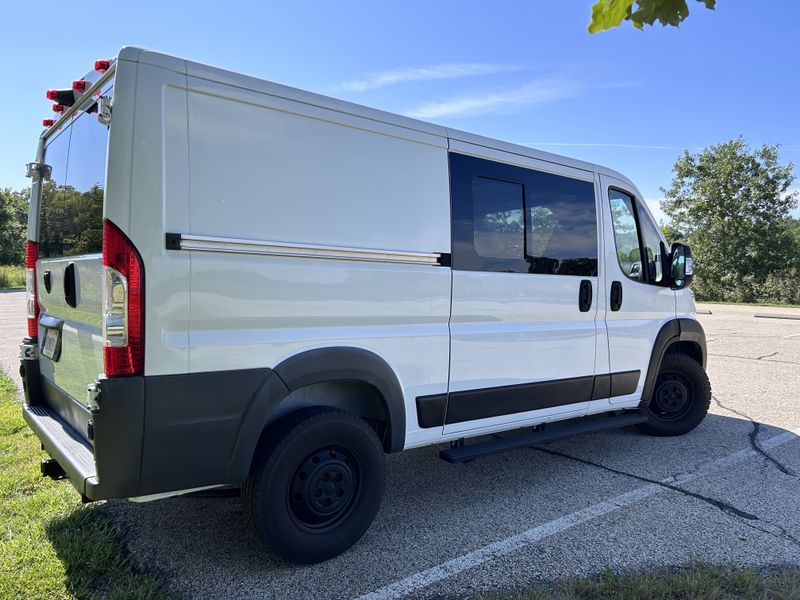 Picture 2/15 of a 2016 Ram Promaster Campervan - low miles for sale in Mundelein, Illinois