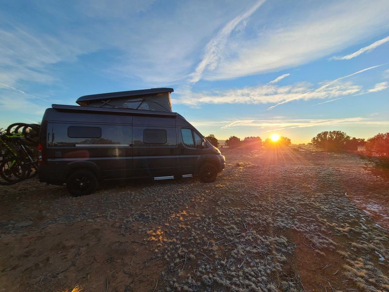 Picture 4/19 of a 2019 Hymer Aktive 2.0 Loft Off-grid for sale in Denver, Colorado