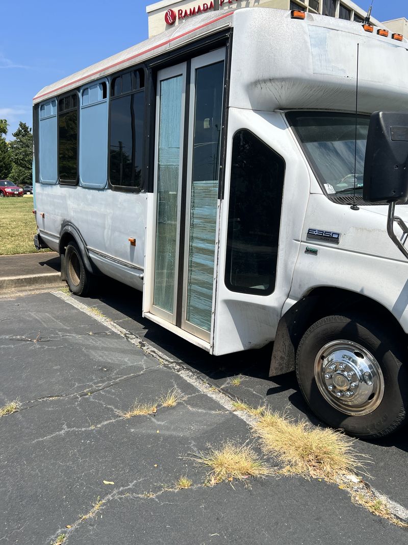 Picture 4/8 of a 2011 ford super duty E 350 flex fuel for sale in Atlanta, Georgia