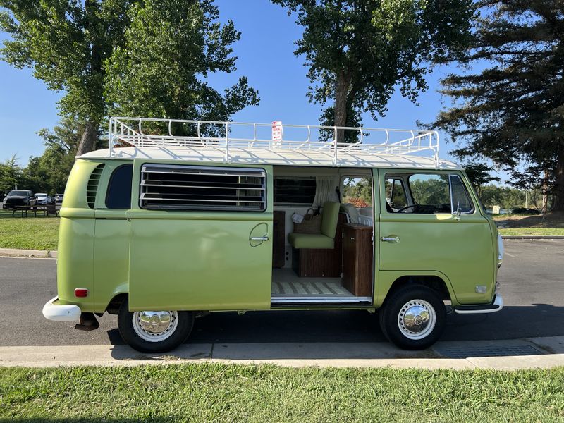 Picture 6/15 of a 1971 Volkswagen Bus (Weekender) for sale in Lodi, California