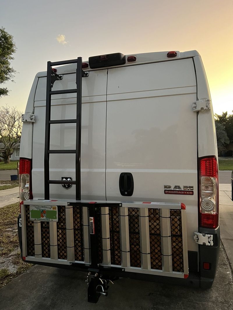 Picture 4/16 of a 2017 Promaster 2500 159” High Roof  for sale in Bradenton, Florida