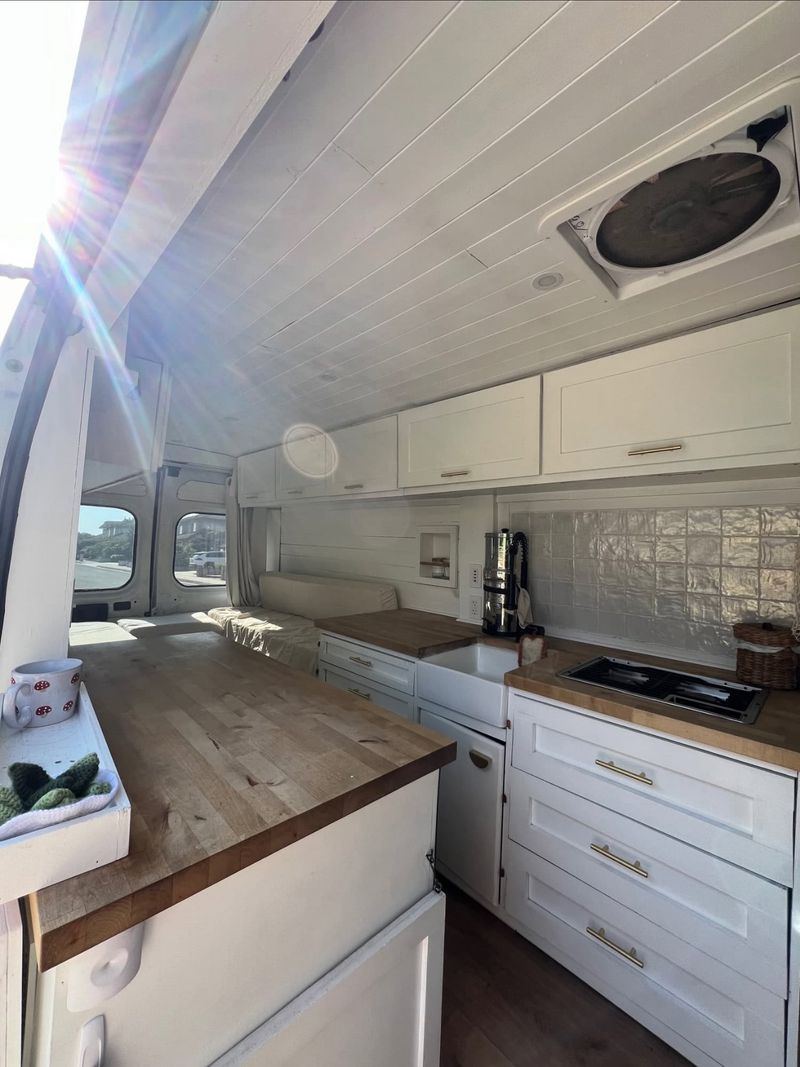 Picture 4/8 of a 2016 Ram Promaster 2500 for sale in Irvine, California