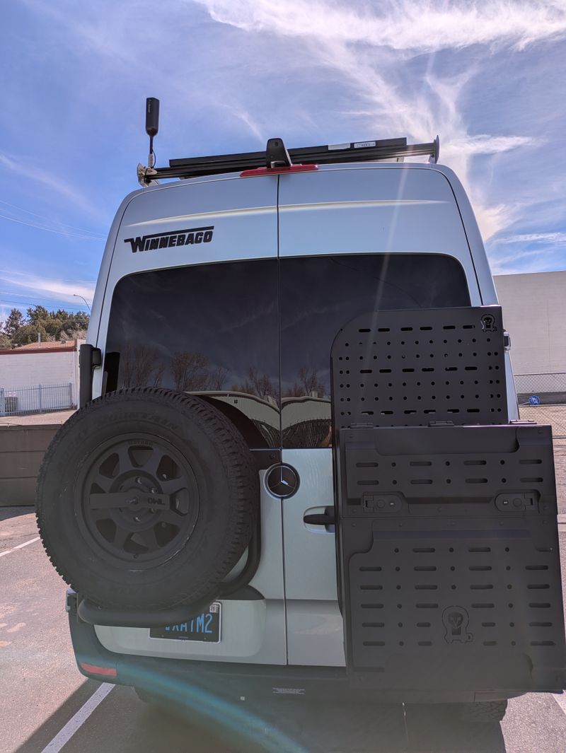 Picture 3/24 of a 2025 Modified Winnebago Adventure Wagon AWD for sale in Prescott, Arizona