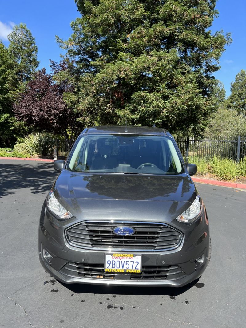 Picture 5/10 of a 2022 Ford Transit Connect Passenger Wagon XLT - 2600 miles! for sale in Rohnert Park, California