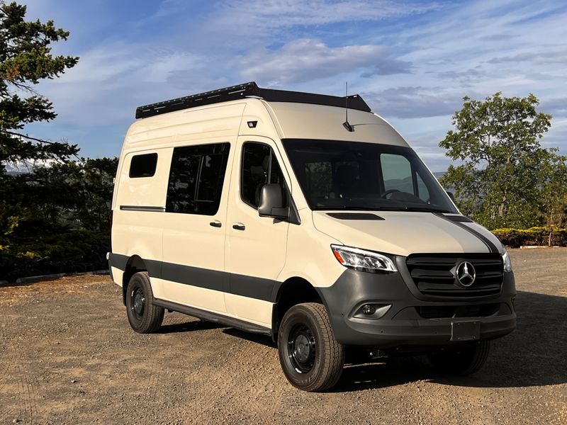 Picture 3/19 of a 2024 AWD Sprinter 144 for sale in Hood River, Oregon