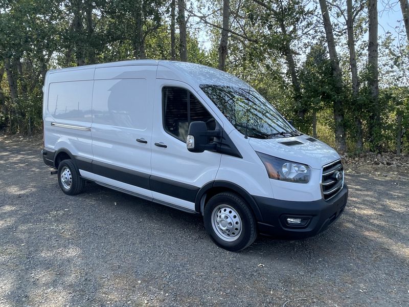 Picture 4/27 of a Clean Transit Mid-Roof 2020 7ooo miles for sale in Hood River, Oregon