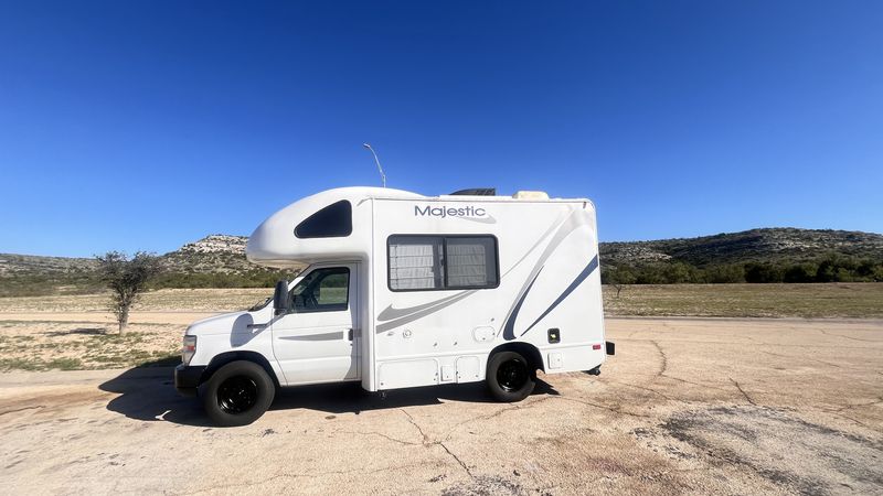 Picture 2/13 of a Ford Camper 19ft super duty 350 or Trade Newer Tacoma 4x4 for sale in Sunset Beach, California