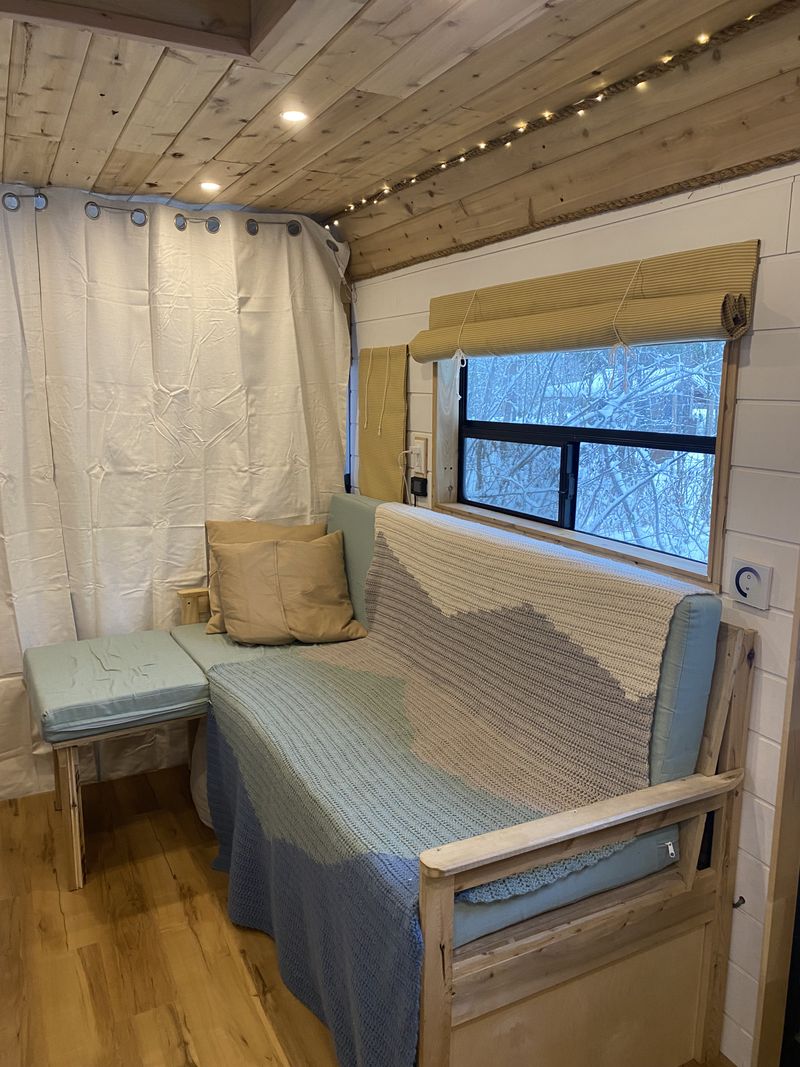 Picture 3/11 of a RV titled school bus conversion for sale in Point Roberts, Washington