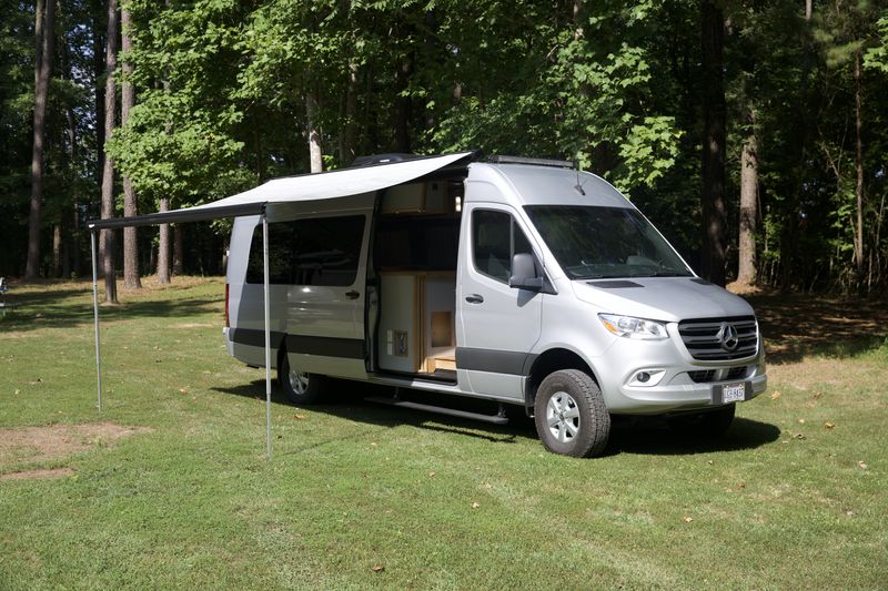 Picture 2/21 of a The Perfect Combination for Two People for sale in Smithfield, Virginia