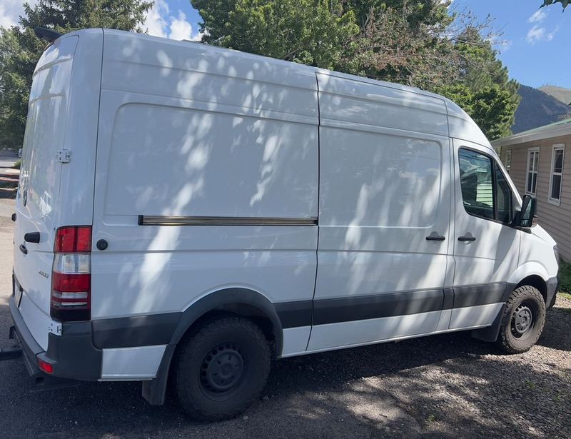 Picture 4/12 of a 2017 Mercedes Sprinter 2500 for sale in Flagstaff, Arizona