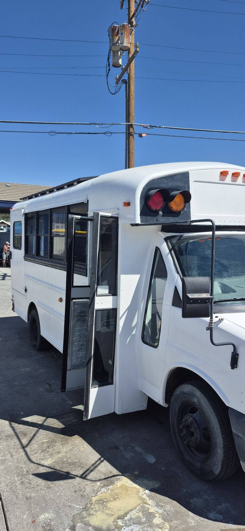 Picture 2/11 of a Thomas Bus 2011 for sale in Reno, Nevada