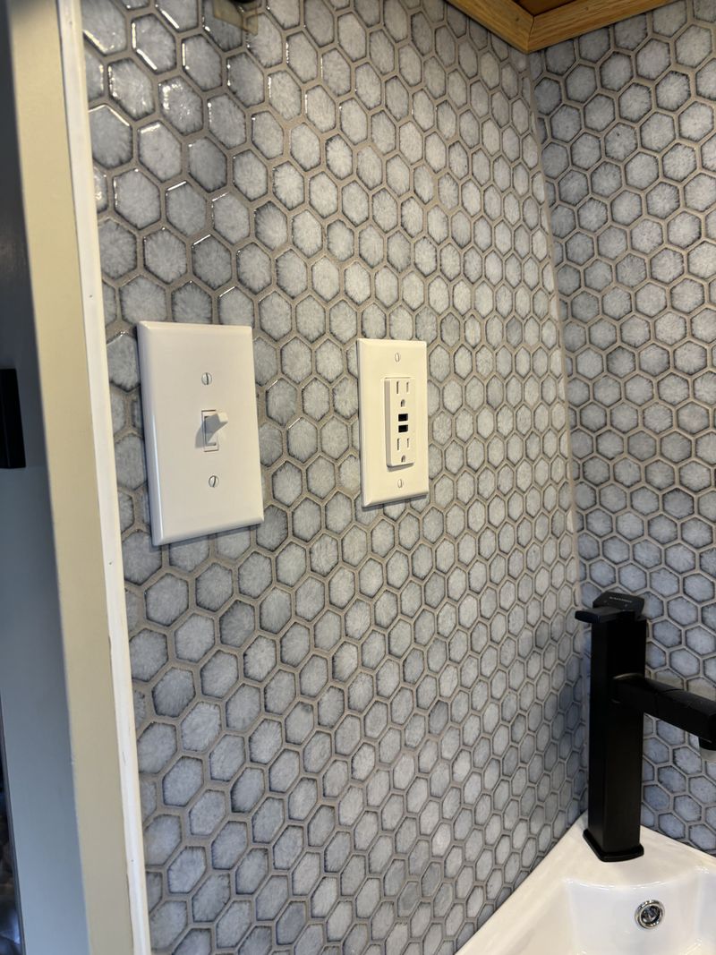 Picture 4/18 of a 2020 Mercedes Sprinter conversion Van for sale in Bellingham, Washington