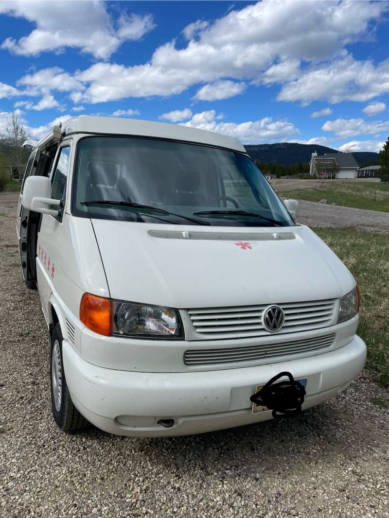 Picture 3/9 of a 2000 VW Euro Camper for sale in West Yellowstone, Montana