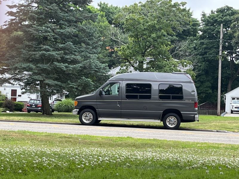 Picture 2/9 of a Ford E250 Econoline raised roof for sale in Providence, Rhode Island