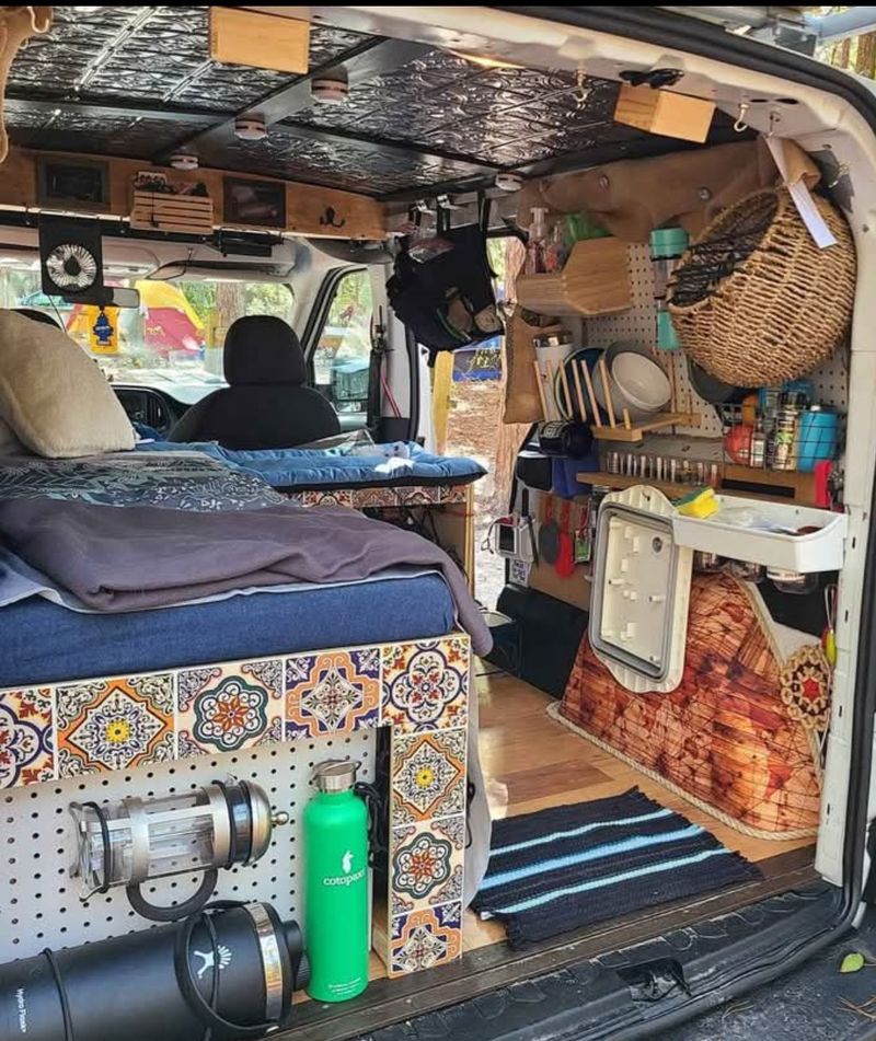 Picture 1/6 of a Ram promaster city 2015 for sale in Chicago, Illinois