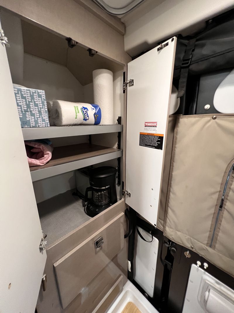 Picture 4/37 of a 2022 Winnebago TRAVATO 59K for sale in Batavia, Ohio