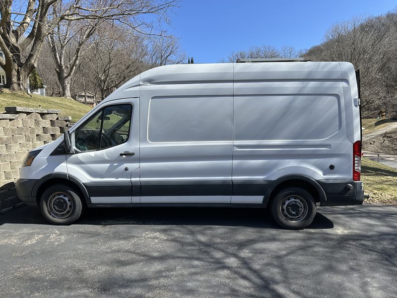 Picture 2/30 of a 2018 Ford 250 High Roof Transit Van for sale in La Crosse, Wisconsin