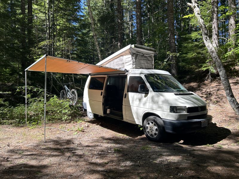Picture 2/20 of a 1995 EuroVan Winnebago for sale in Mill Creek, Washington