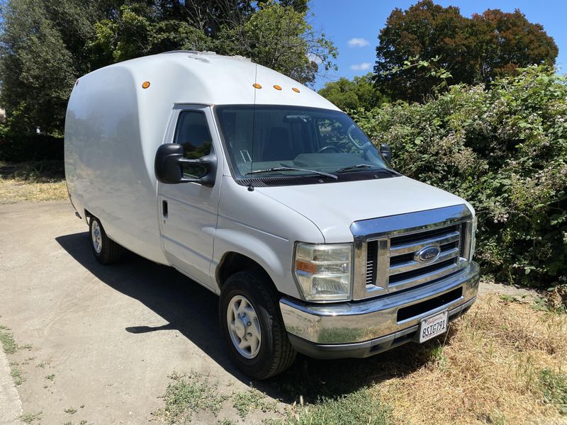 Picture 1/25 of a 2010 Ford E350 Campervan  for sale in Hayward, California