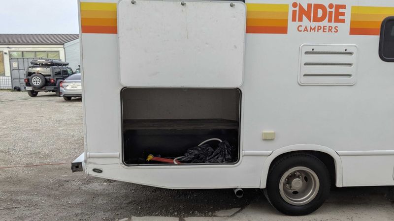 Picture 3/26 of a Thor 2024 Four Winds 22E Ford E-Series 350 cutaway for sale in Compton, California