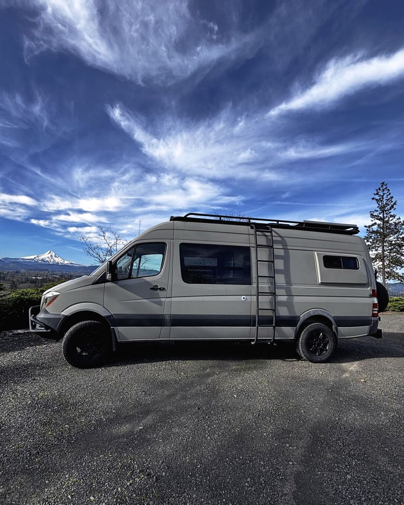 Picture 4/23 of a 2017 Freightliner Sprinter 170 — Ready to Go 4x4 for sale in Hood River, Oregon