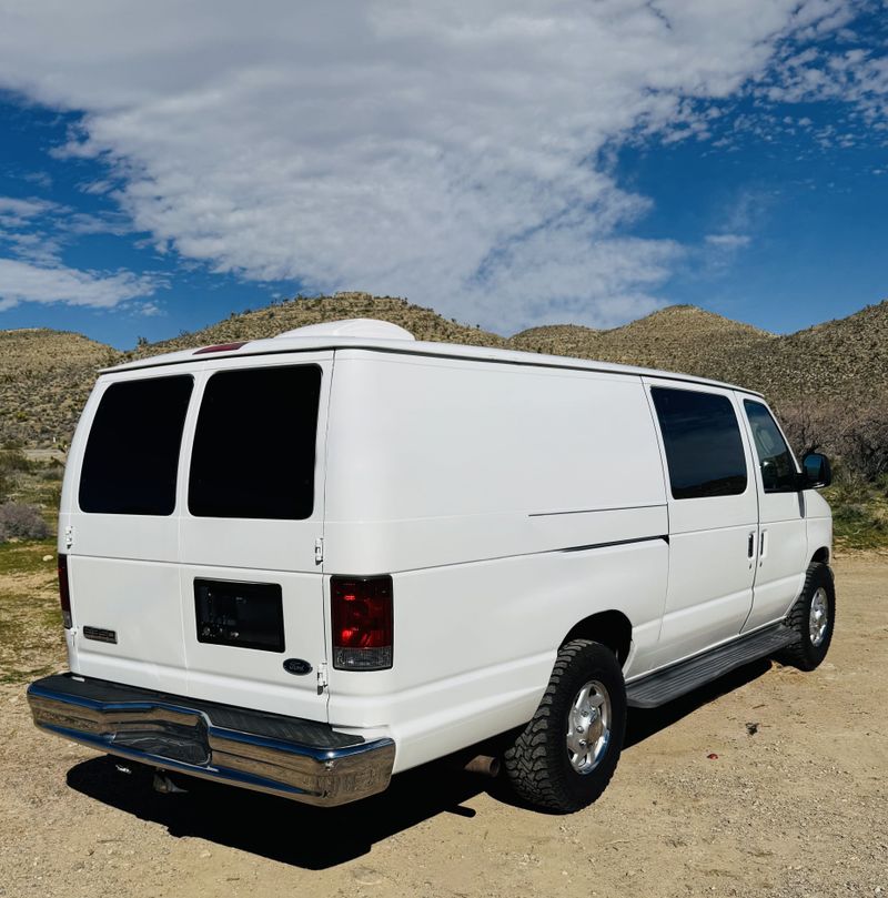 Picture 3/42 of a 2006 Ford E-350 (Super Duty Extended Cargo)  for sale in Las Vegas, Nevada