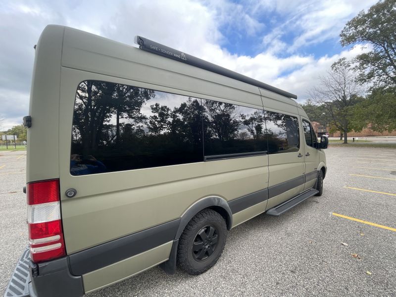 Picture 2/25 of a “Jackson” Sprinter 2500 High Roof WB for sale in Denver, Colorado