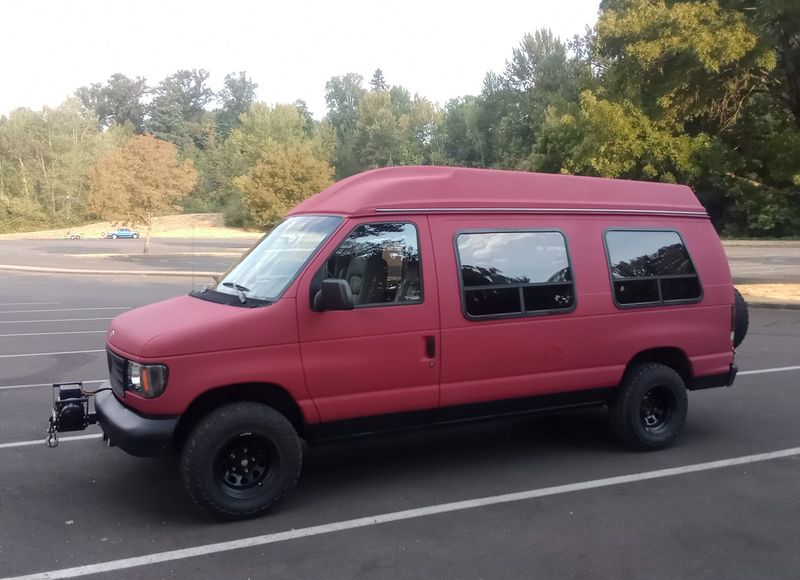 Picture 1/12 of a Super Clean! 1995 Ford E150  for sale in Portland, Oregon