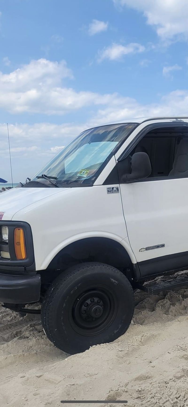 Picture 4/7 of a 97 Chevy 3500 4x4 Quigley 60k miles!!! for sale in San Diego, California