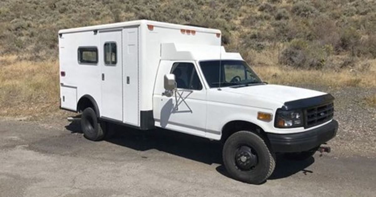 Ambulance Camper Conversion For Sale: 1993 Ford f350 4x4 horton ambula